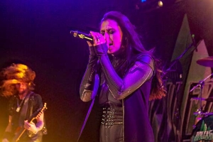 Unleash The Archers – Striker – Seven Kingdoms in Zürich