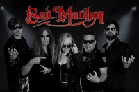 BAD MARILYN stellen neue Single und das Video zu «I Die Inside» vor. Debüt-Album soll Mai &#039;24 kommen