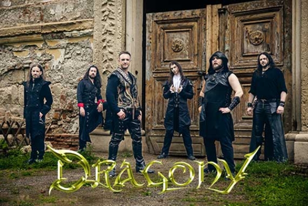 DRAGONY teilen neue Single «Dragon Of The Sea (Sic Parvis Magna)» mit Lyric-Video. Neues Album «Hic Svnt Dracones» ist Oktober &#039;24 fällig