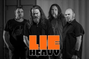 LIE HEAVY, die US-Heavy Rock Supergroup, starten mit Debüt-Album «Burn To The Moon» im April &#039;24 und streamen den Titelsong